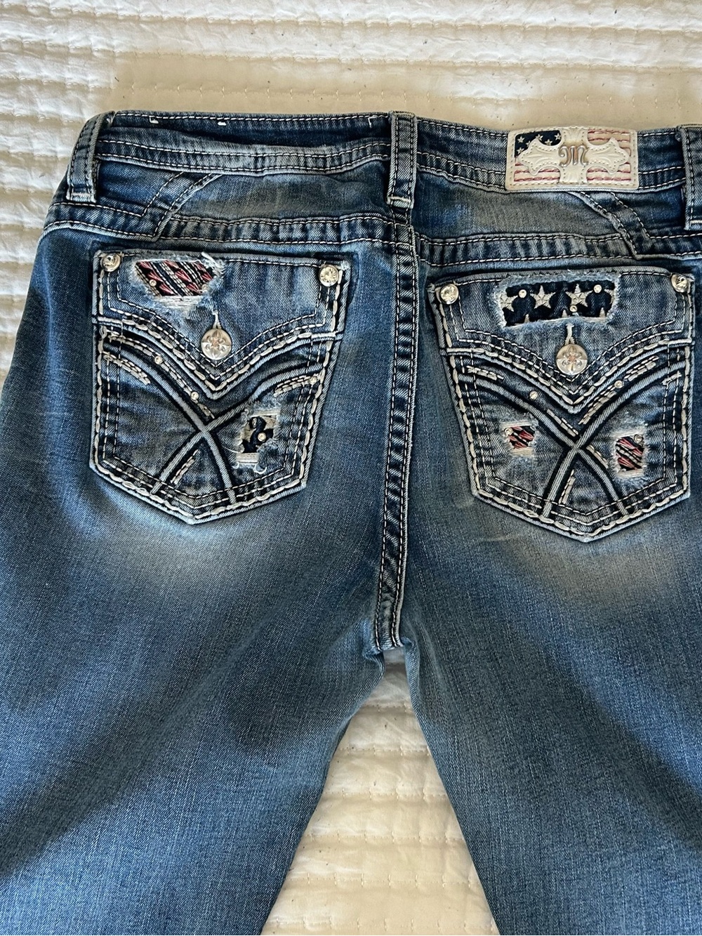 Miss Me Blue Embroidered Boot Cut Jeans 32 X 34 - Picture 2 of 6